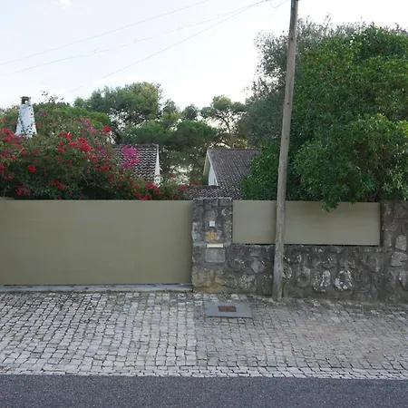 Holiday home Garden House Cascais