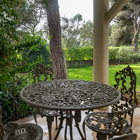 Holiday home Garden House